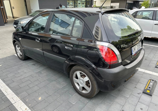 Kia Rio cena 10500 przebieg: 169792, rok produkcji 2006 z Warszawa małe 67